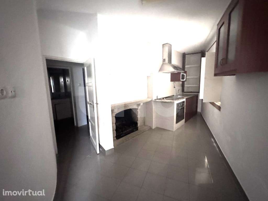 Moradia T2 + 1 - Grande imagem: 4/27