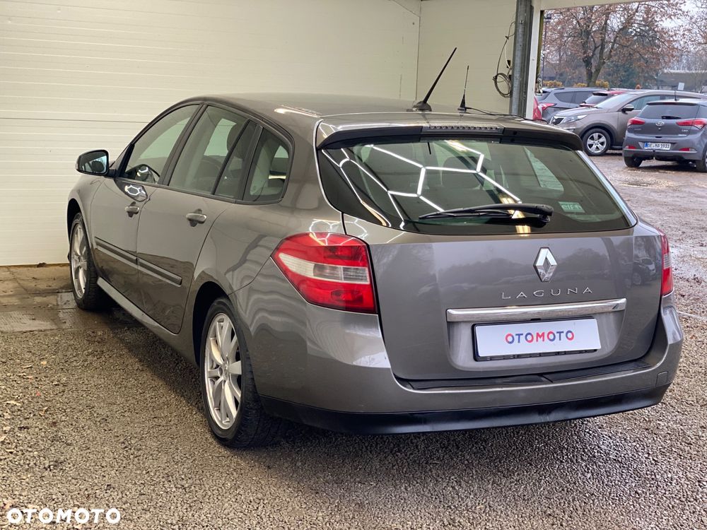 Renault Laguna 2.0 Authentique - 4