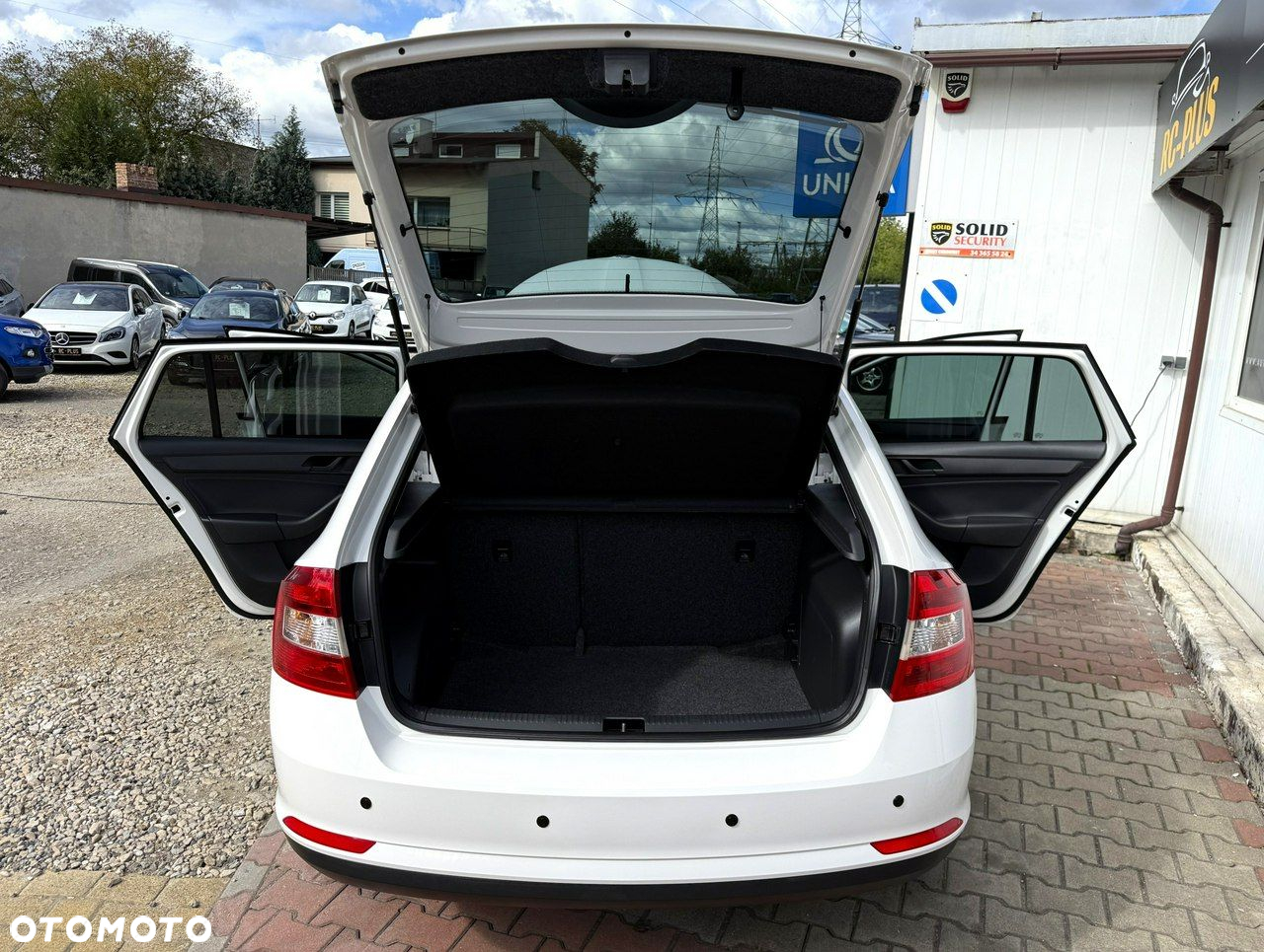 Skoda RAPID Spaceback 1.2 TSI (Green tec) Emotion Plus - 10