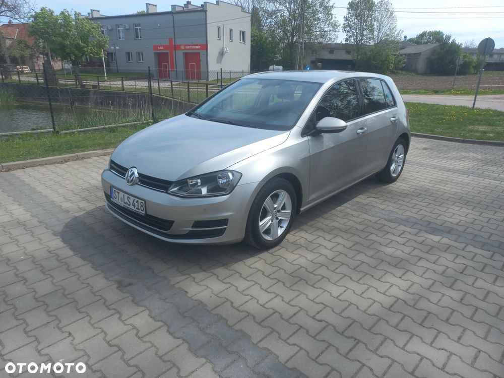 Volkswagen Golf 1.2 TSI BMT Trendline - 11