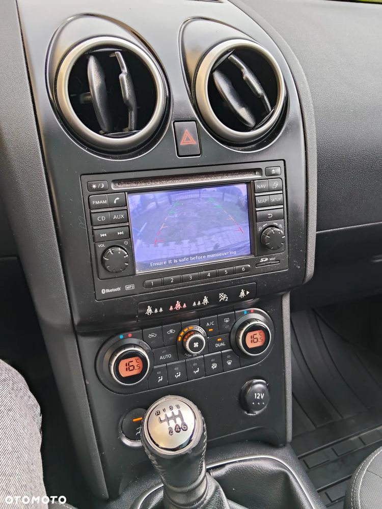 Nissan Qashqai+2 2.0 Tekna - 25