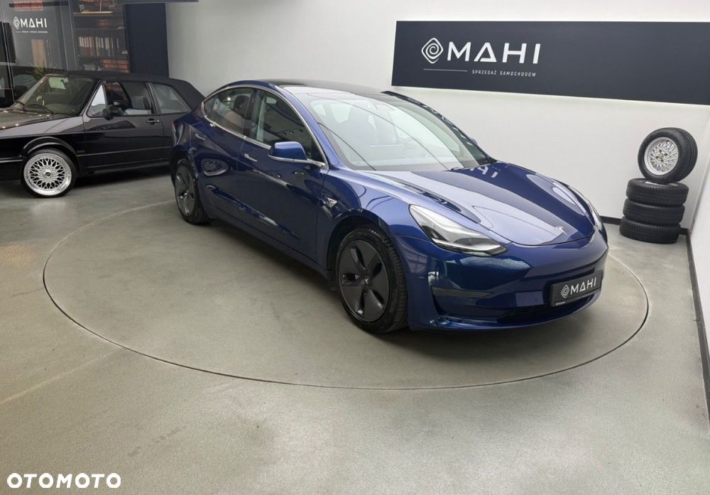 Tesla Model 3 - 15