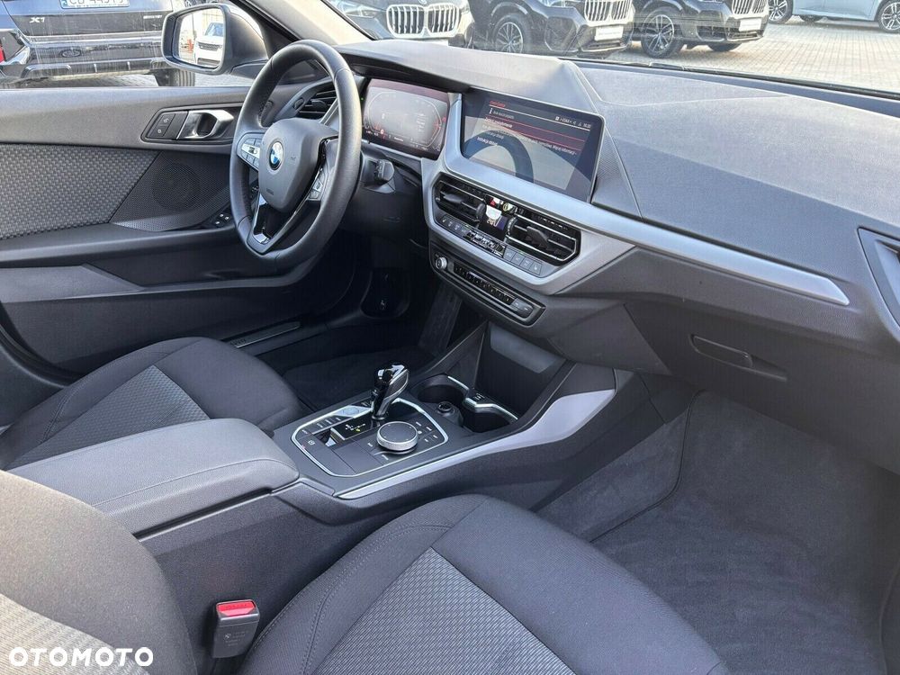 BMW Seria 1 - 23