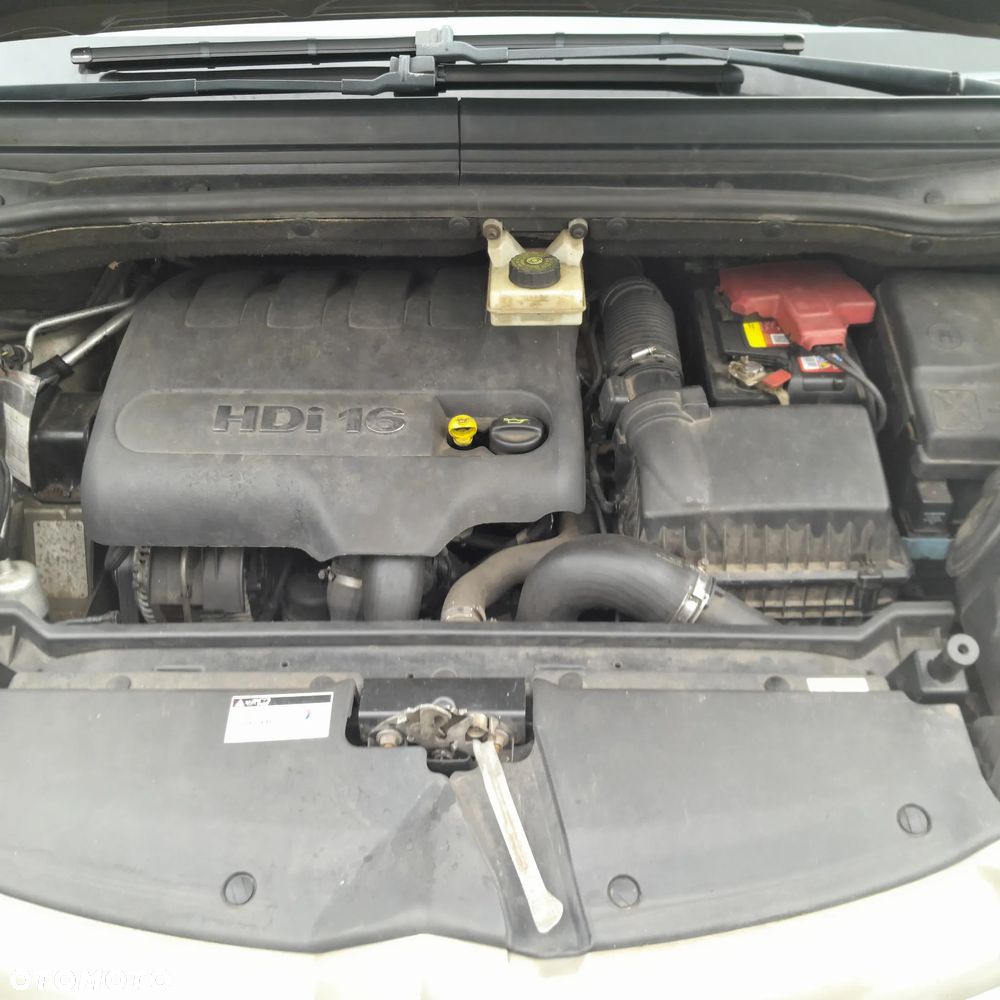 Citroën C4 Picasso 2.0 HDi Exclusive - 10