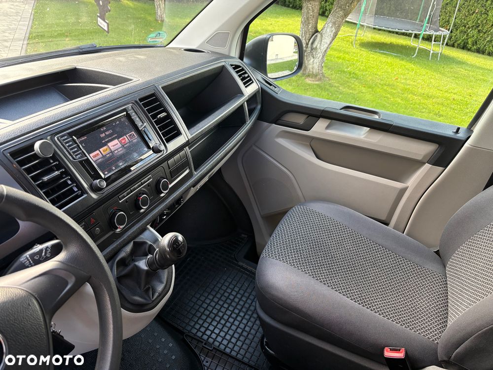 Volkswagen Transporter Lang - 8