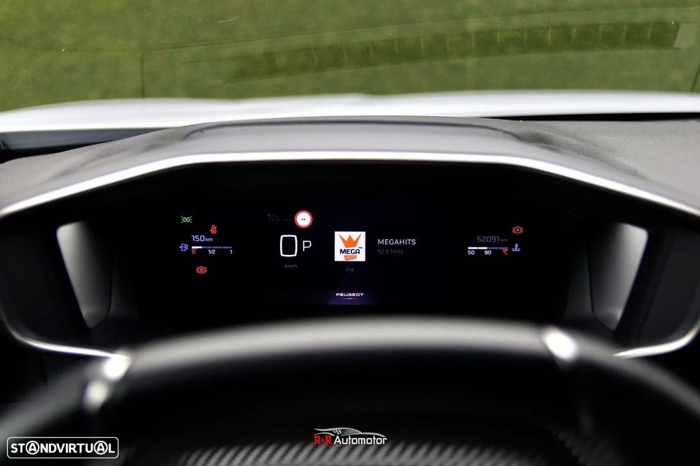 Peugeot 2008 1.2 PureTech GT EAT8 - 42