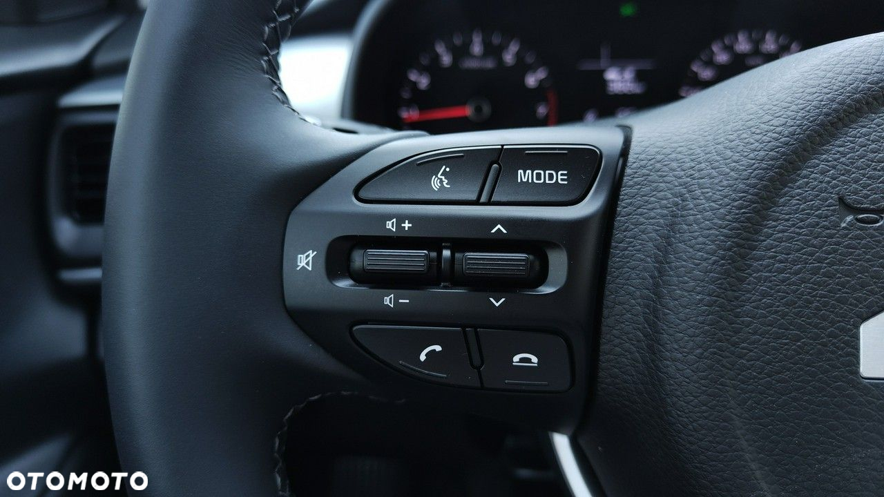 Kia Stonic - 17