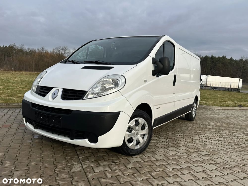 Renault Trafic - 2