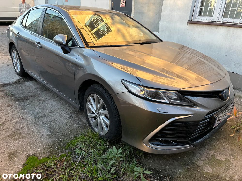Toyota Camry 2.5 Hybrid Comfort CVT - 1