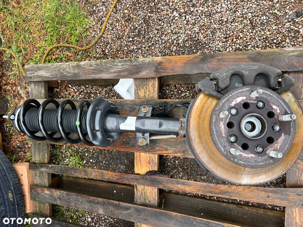 Ford Transit Mk8 22r. 2.0d lift mcpherson P/P - 2
