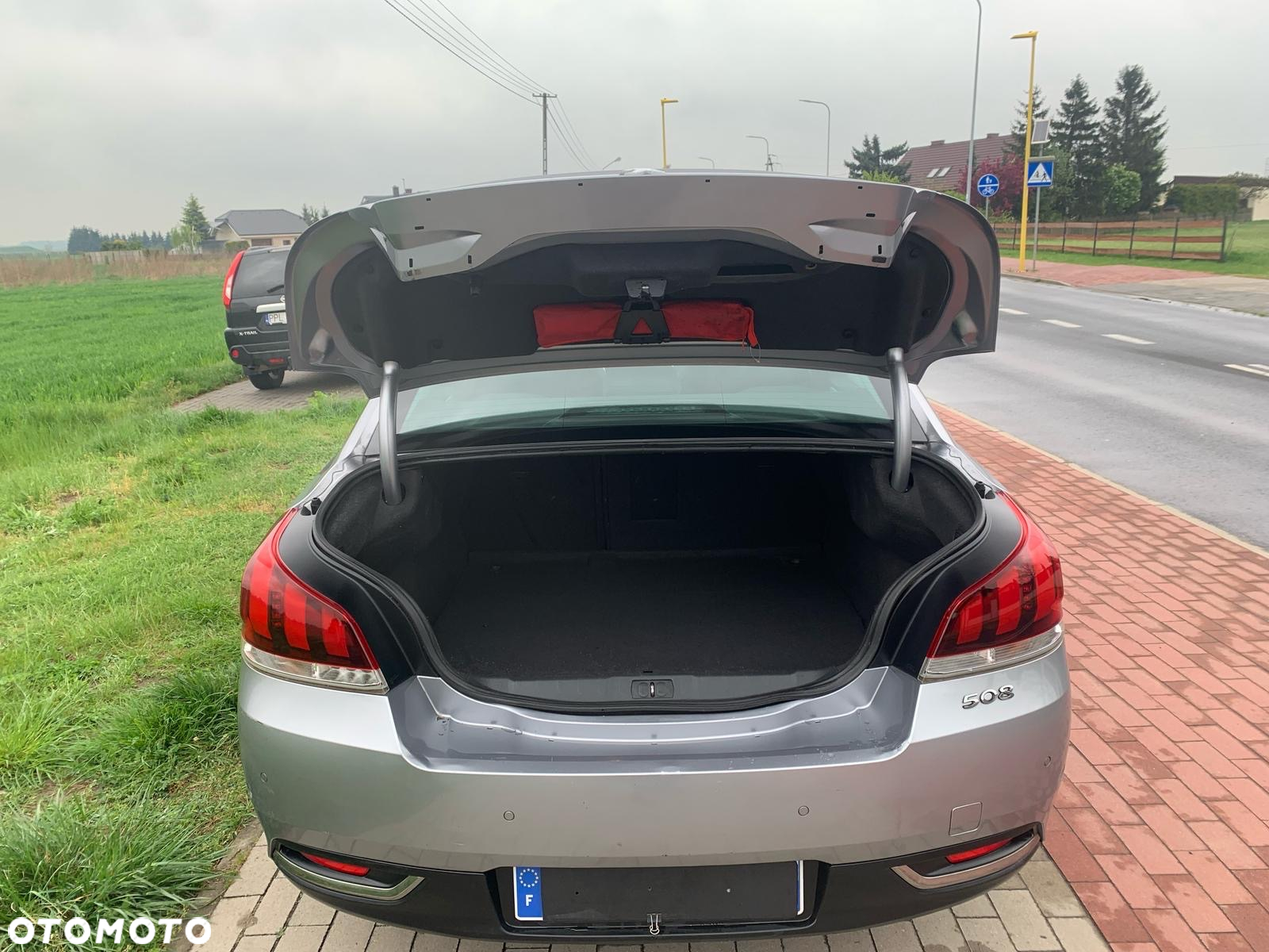 Peugeot 508 1.6 e-THP Active S&S - 28