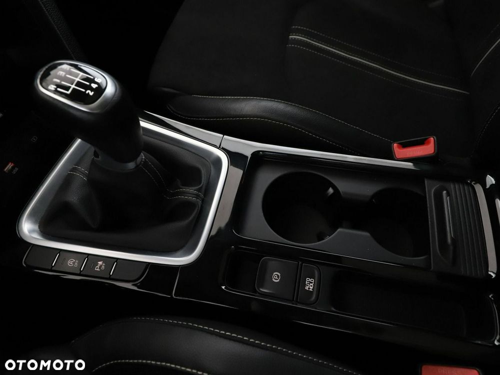 Kia ProCeed 1.4 T-GDI GT Line - 31