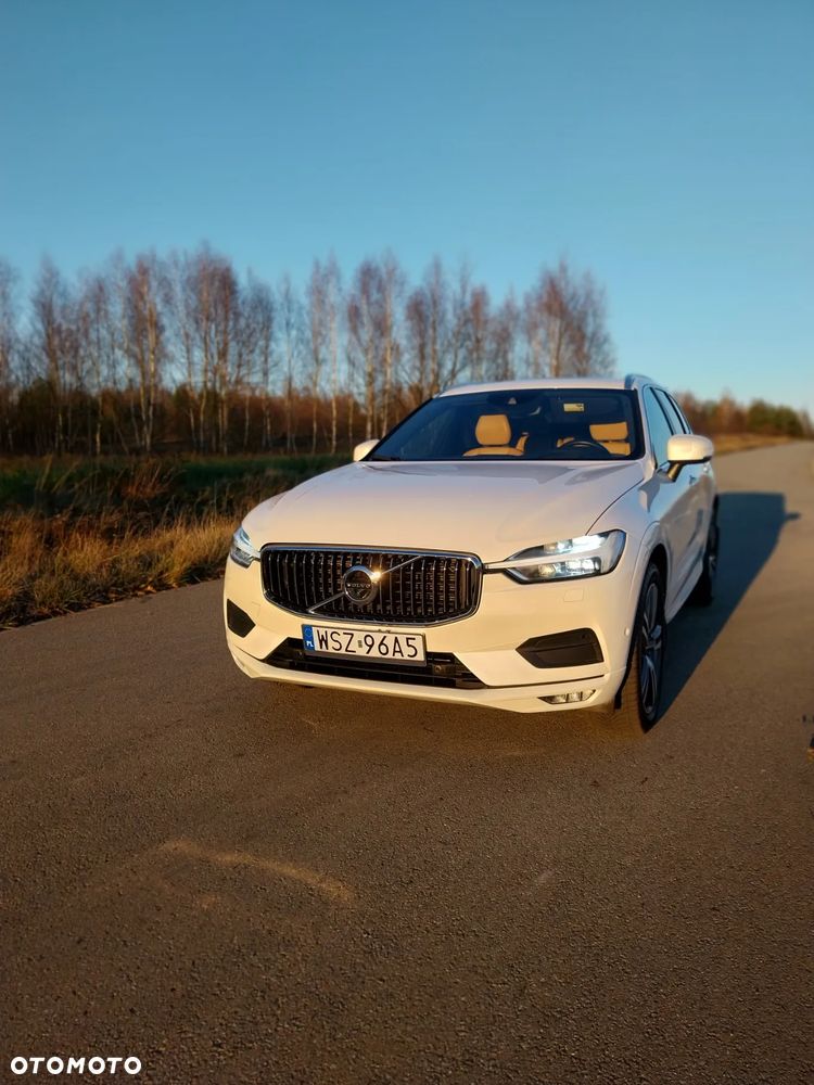 Volvo XC 60 T6 AWD Geartronic Momentum - 3