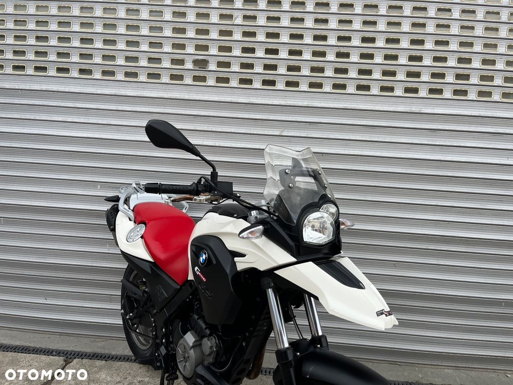 BMW G - 27