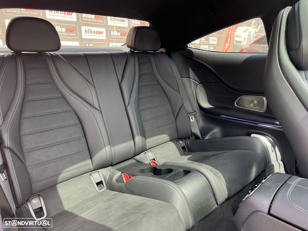Mercedes-Benz CLE 300 e 9G-TRONIC Edition AMG Line - 37