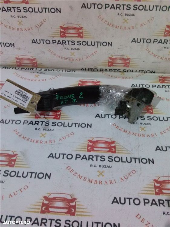 maner usa stanga fata ford focus 2 an fabr. 2010 - 1
