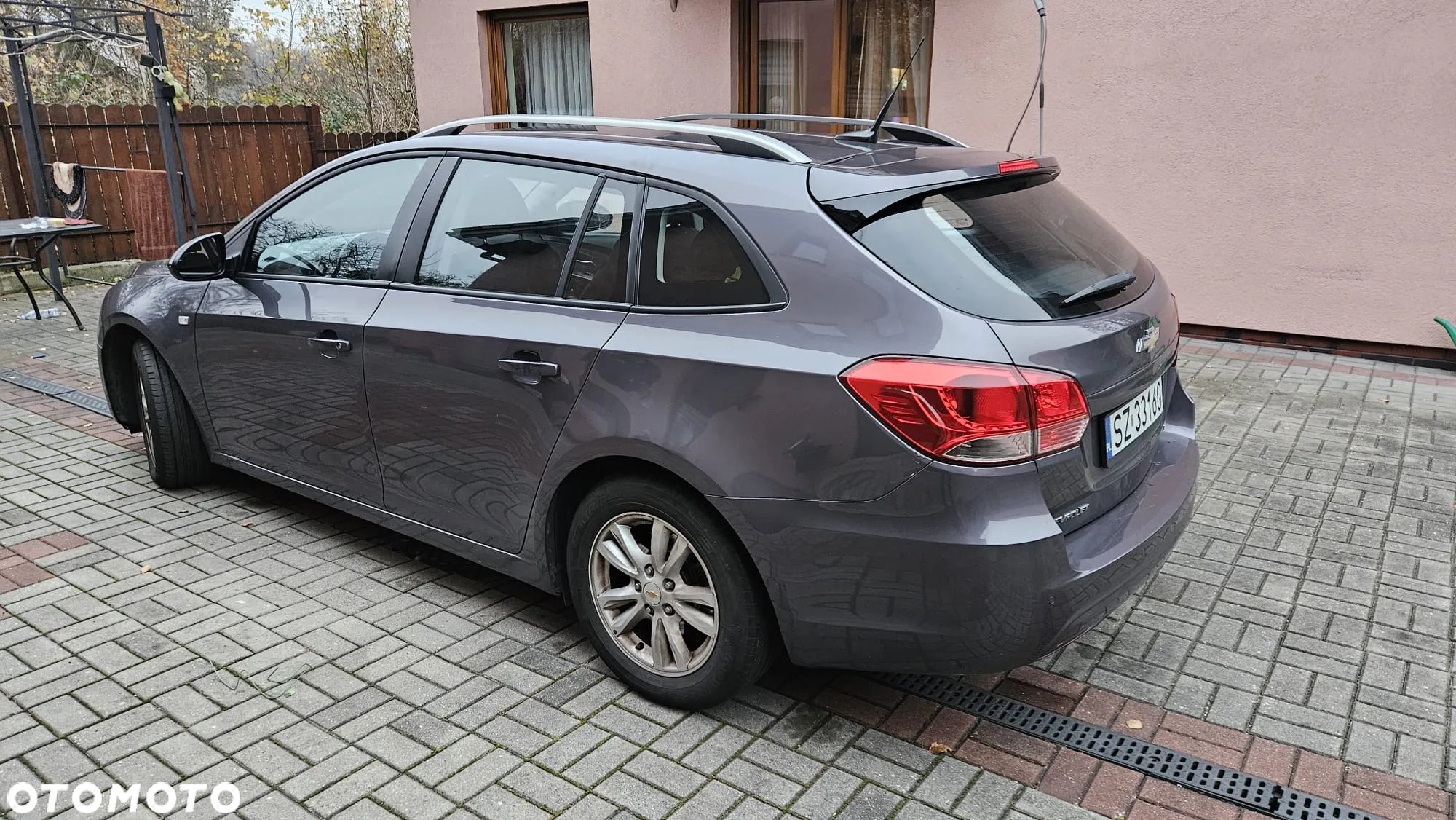Chevrolet Cruze - 3