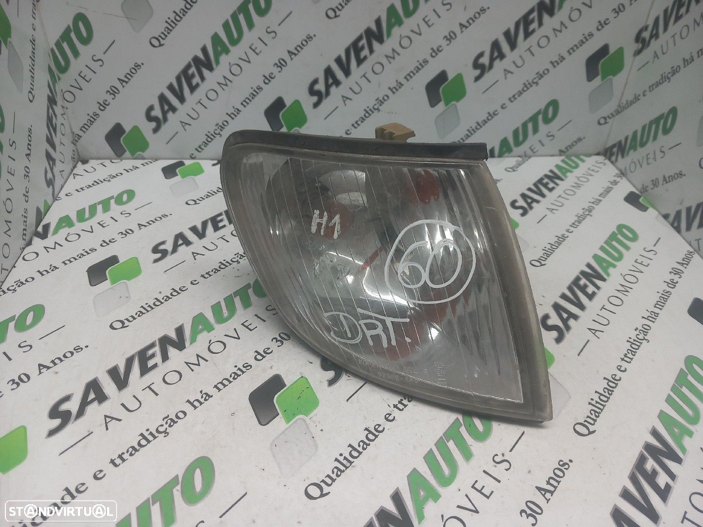 Pisca Frontal Hyundai H-1 / Starex Veículo Multiuso (A1) - 1
