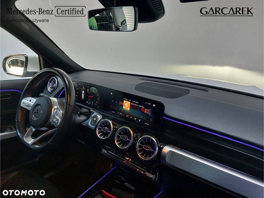 Mercedes-Benz GLB 200 4-Matic AMG Line 8G-DCT - 19