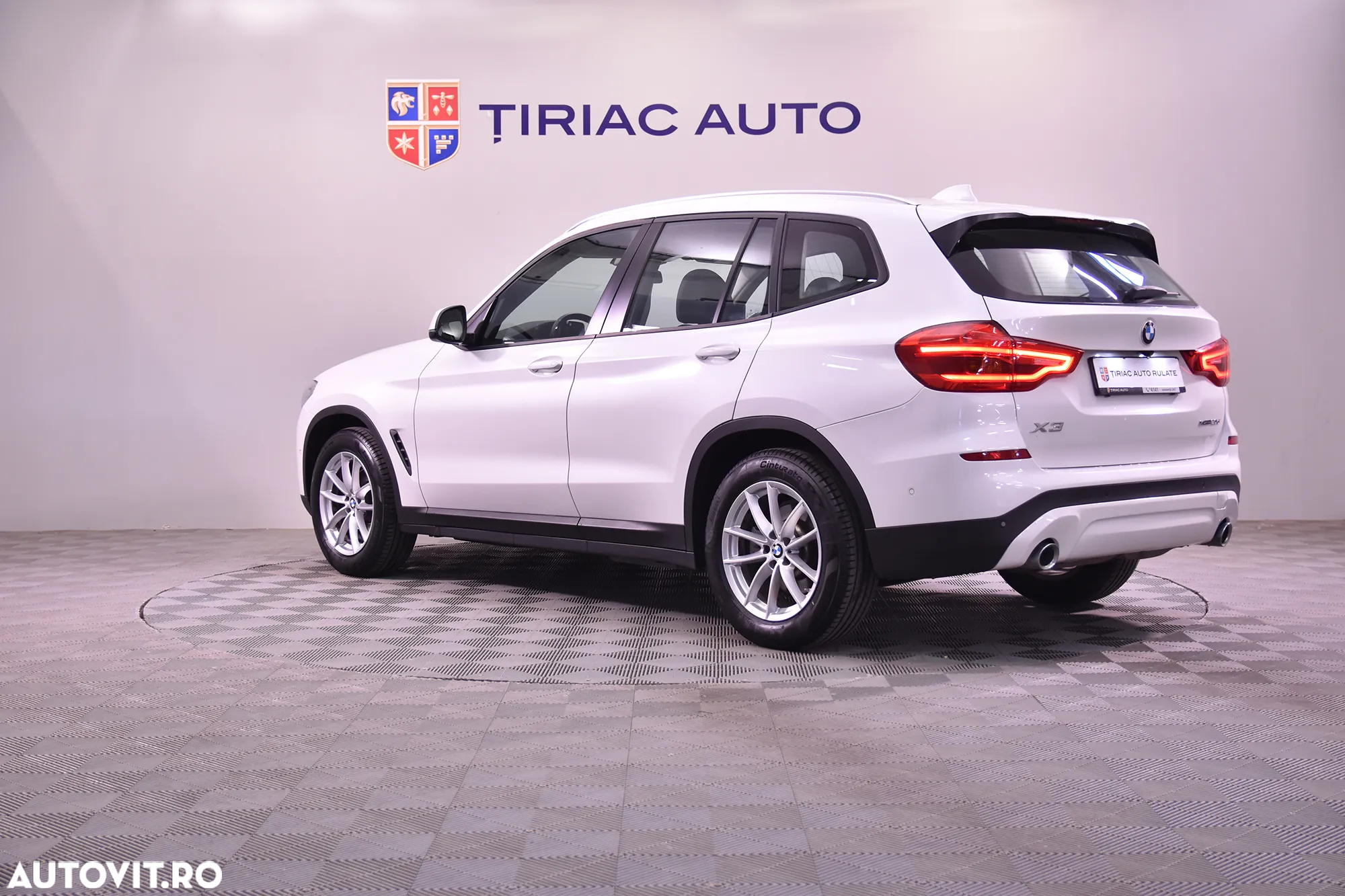 BMW X3 xDrive20d Aut. - 3