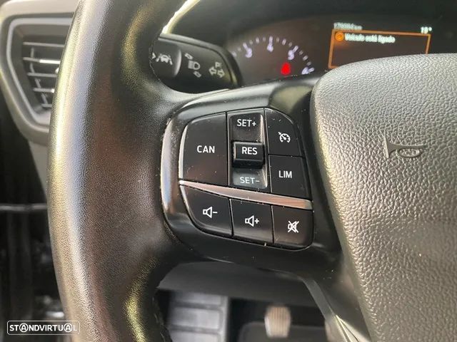 Ford Focus 1.0 EcoBoost Hybrid ACTIVE DESIGN - 17