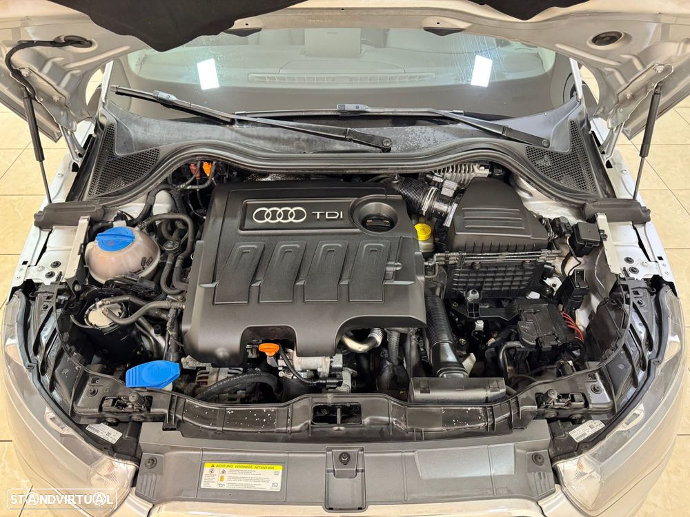 Audi A1 1.6 TDI Sport - 4