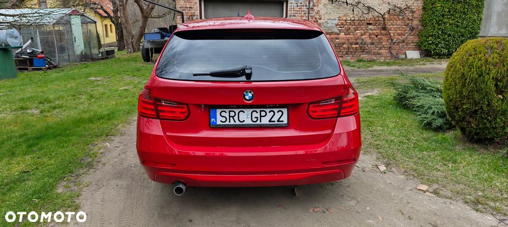 BMW Seria 3 318d - 5