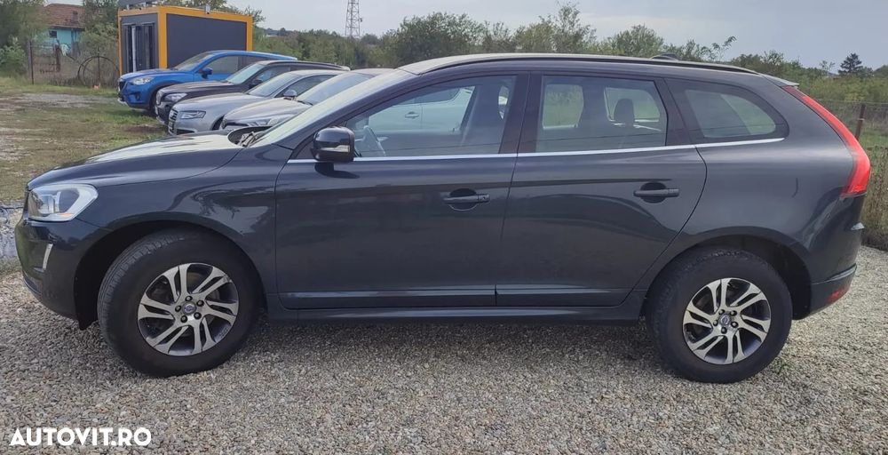 Volvo XC 60 D3 Momentum - 6