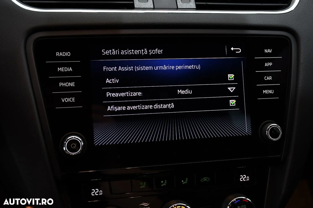 Skoda Octavia 2.0 TDI (Green tec) DSG RS - 37