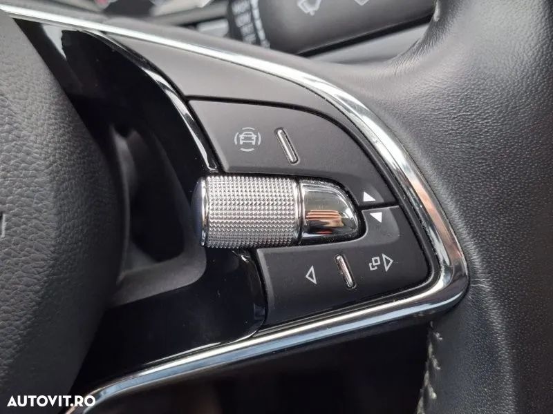 Skoda Superb 2.0 TDI DSG Ambition - 16