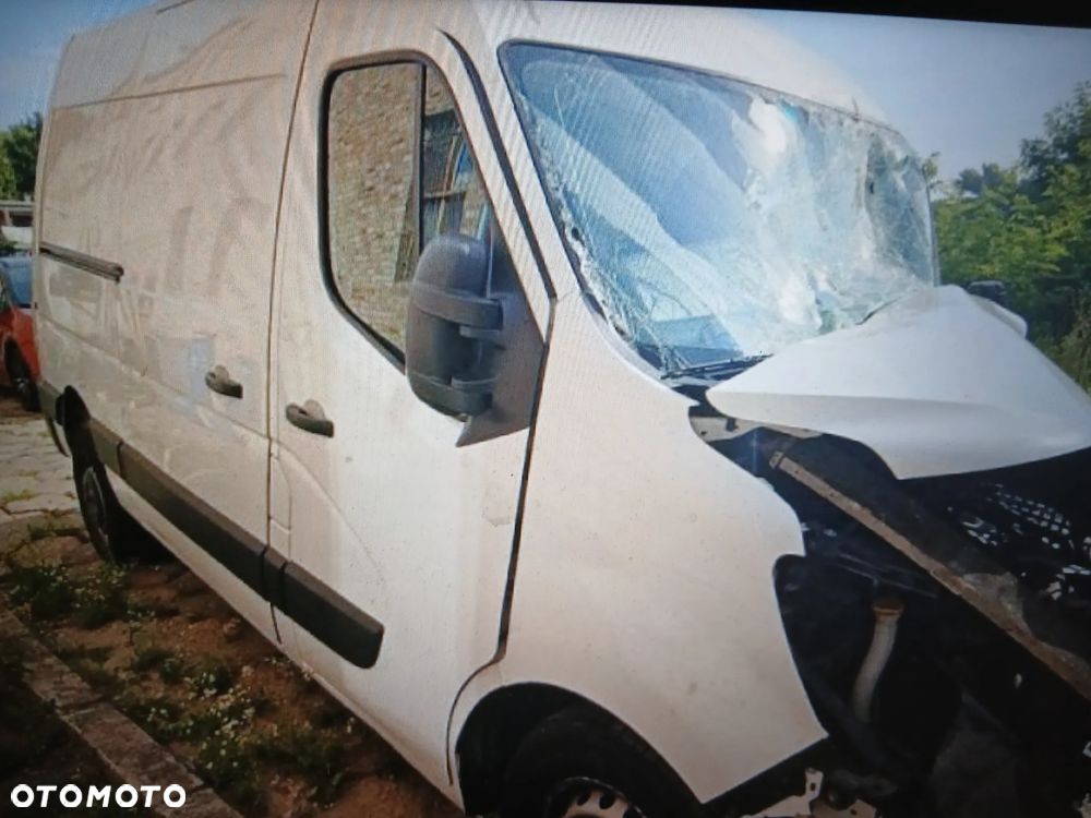 Renault Master - 22