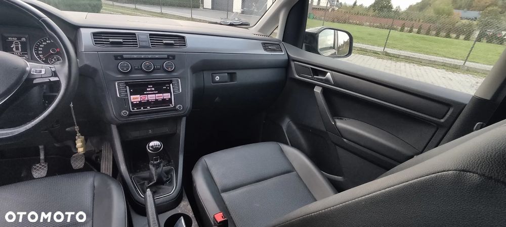 Volkswagen Caddy Maxi 1.4 TSI Highline - 29