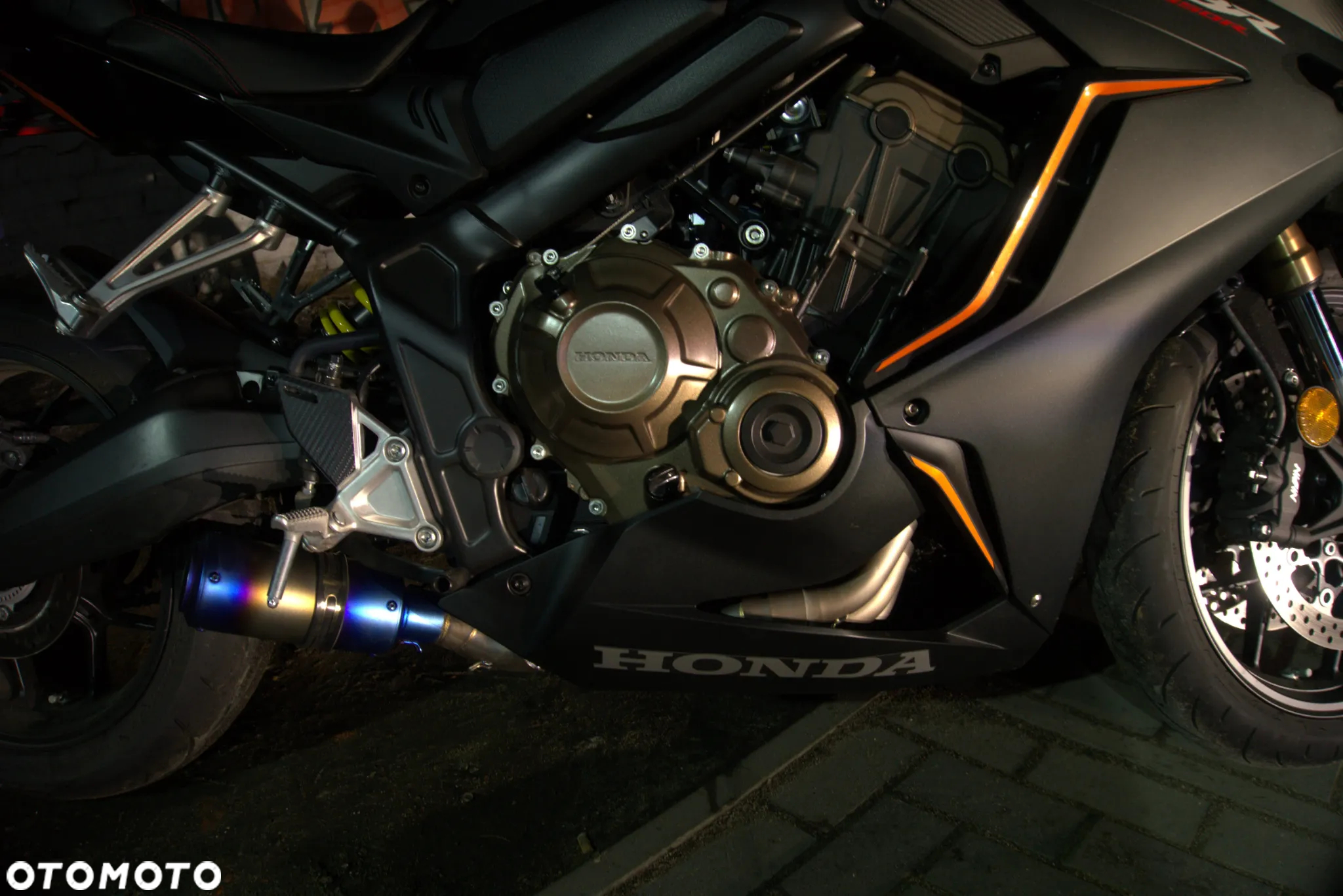 Honda CBR - 6