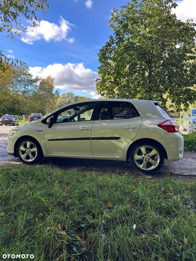Toyota Auris 1.8 HSD Luna - 8