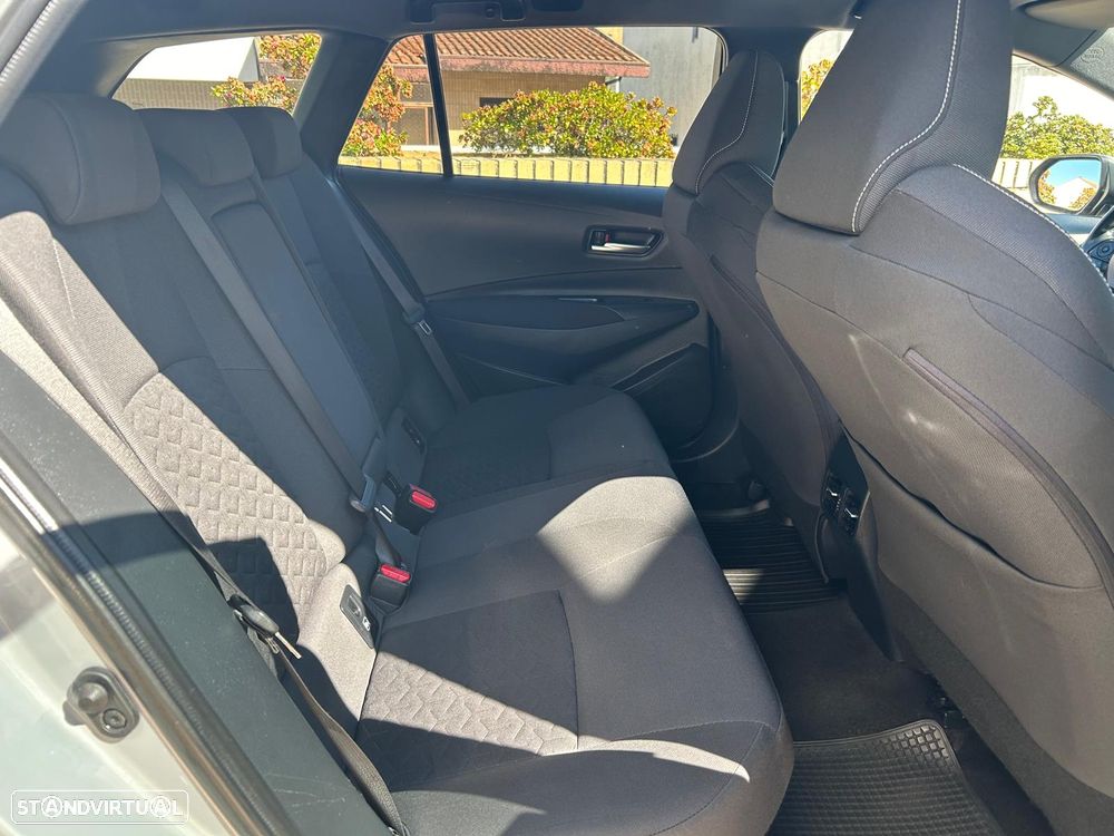 Toyota Corolla Touring Sports 1.8 Hybrid Comfort - 12