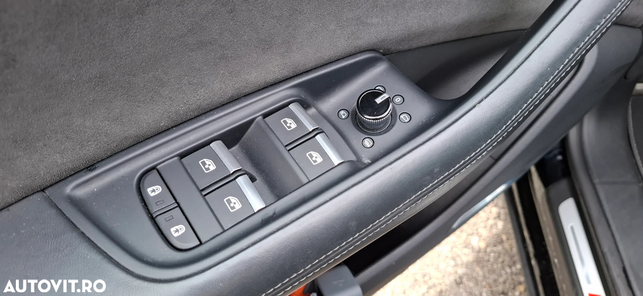 Audi RS Q8 RSQ8 4.0 TFSI quattro MHEV Tiptronic - 15