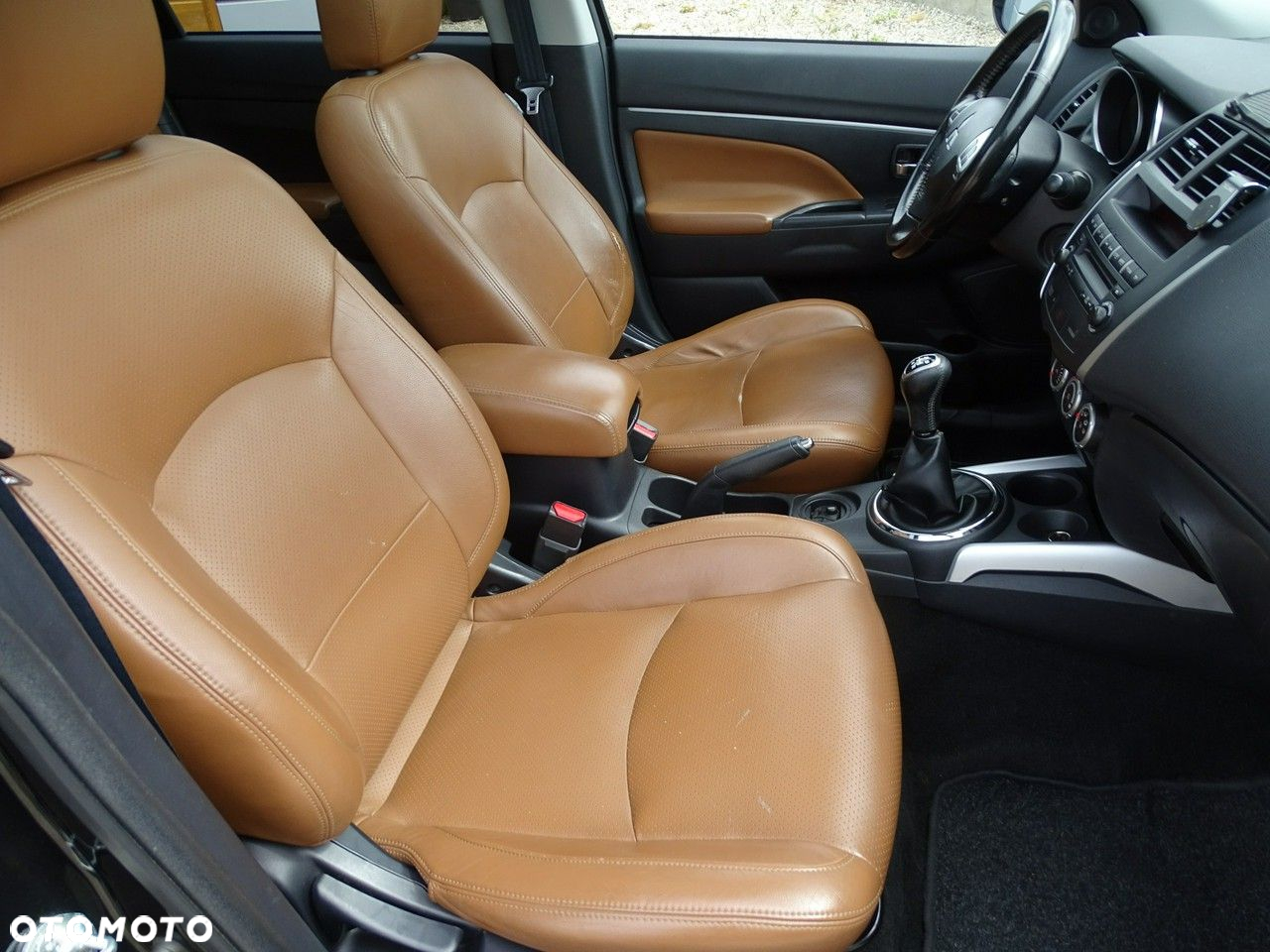 Mitsubishi ASX - 8