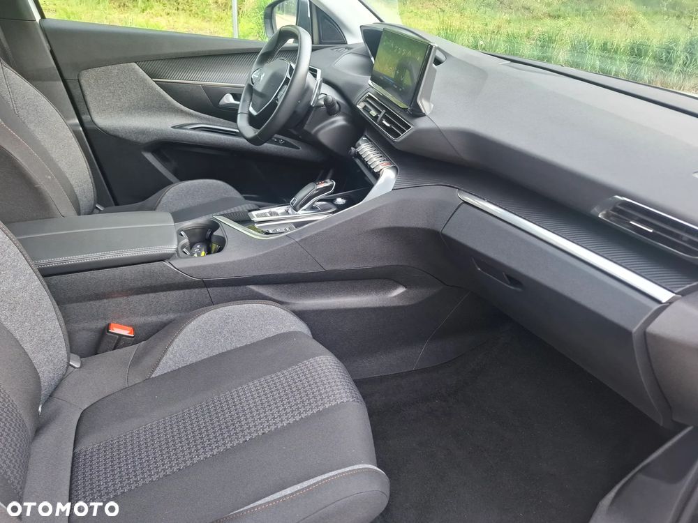 Peugeot 3008 1.2 PureTech Active Pack S&S EAT8 - 8