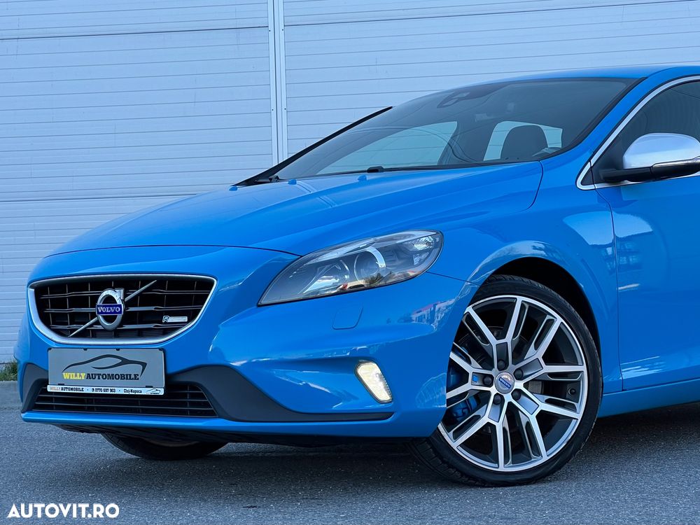 Volvo V40 D3 Geartronic RDesign - 32
