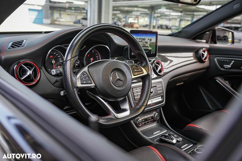 Mercedes-Benz CLA 250 4MATIC 7G-DCT Sport - 14