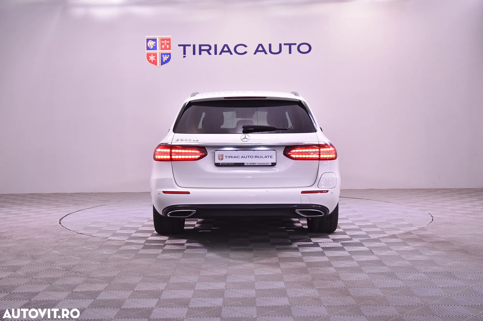 Mercedes-Benz E 300 Hybrid de T-Modell Aut. - 4