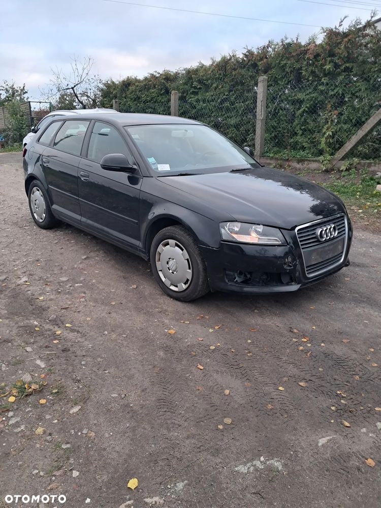 Audi A3 Sportback - 3