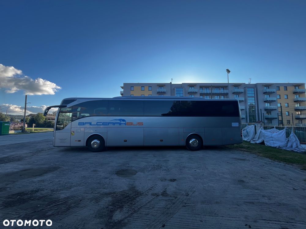 Mercedes-Benz Tourismo rhd - 5