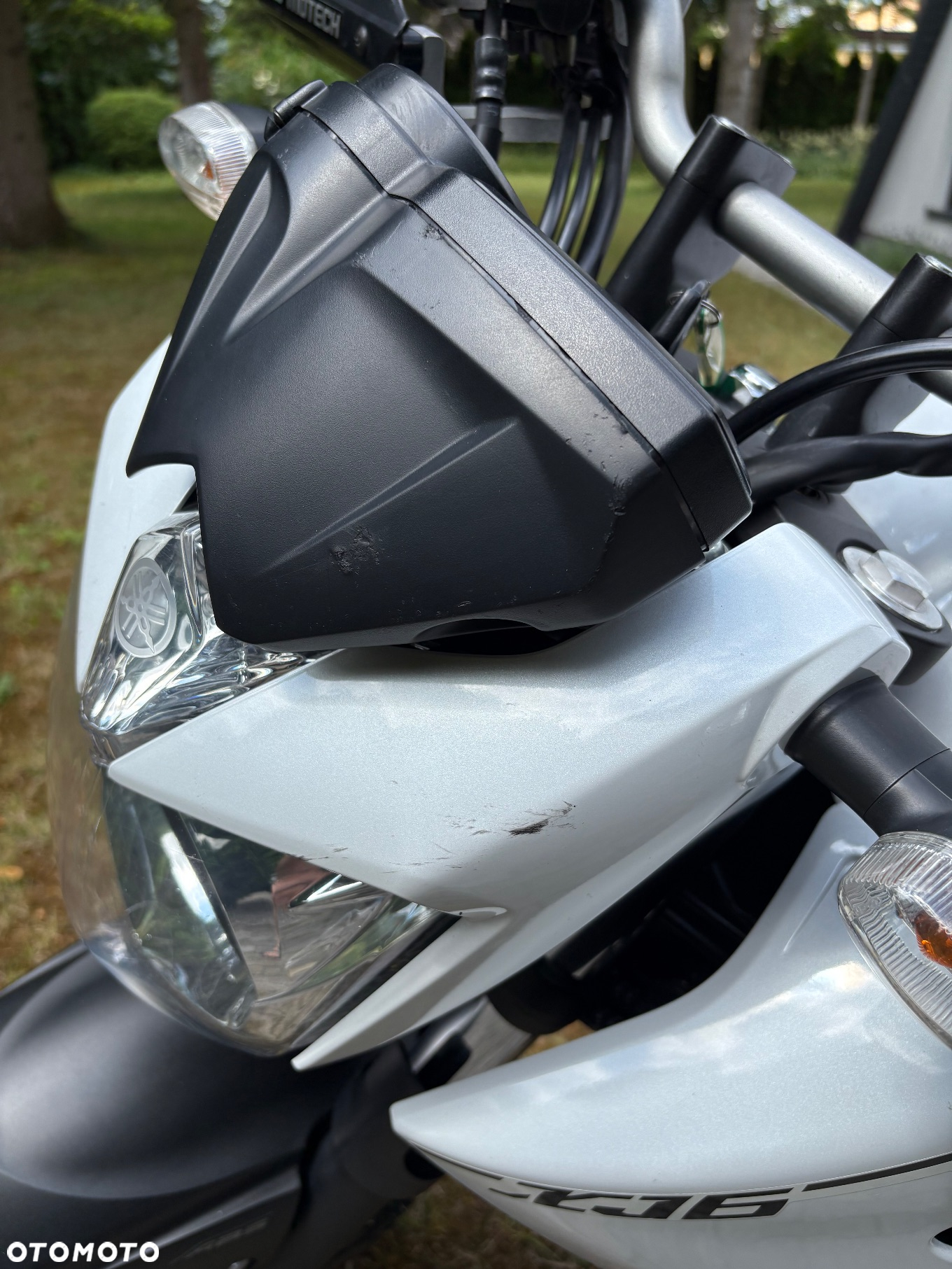 Yamaha XJ - 12
