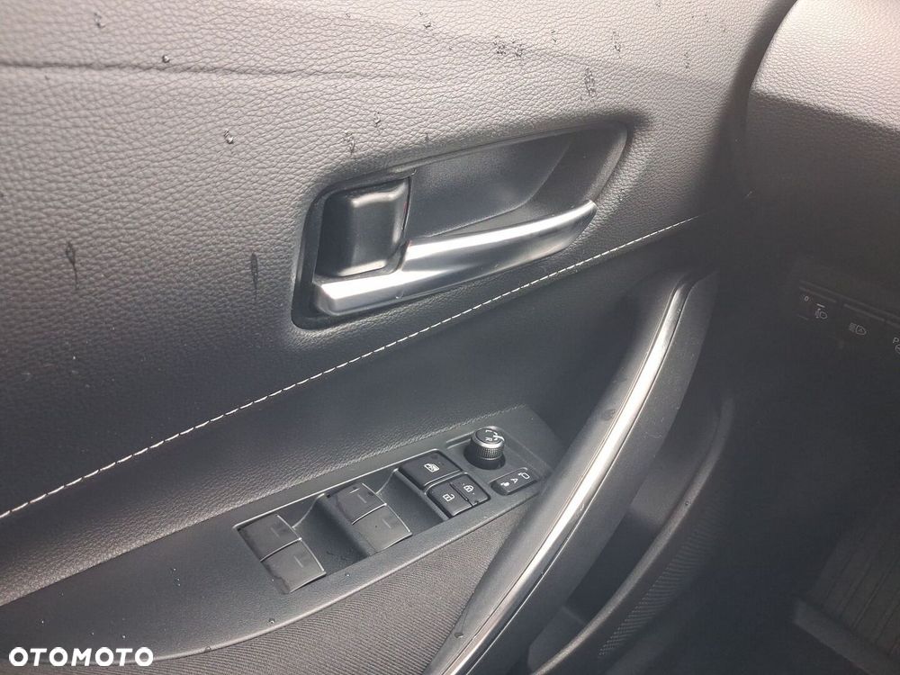 Toyota Corolla 2.0 Hybrid Comfort - 18