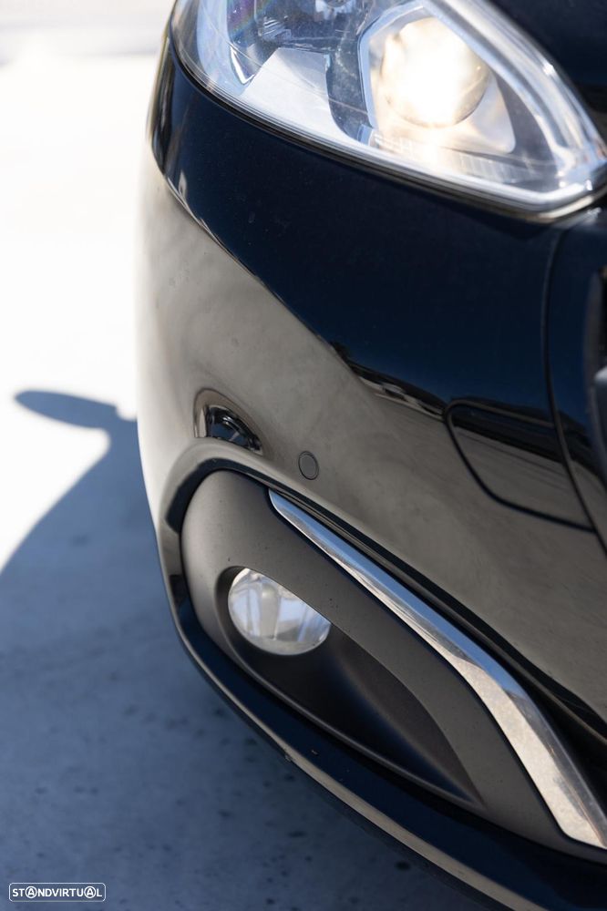 Peugeot 208 1.6 BlueHDi Allure - 21