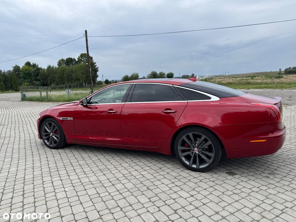 Jaguar XJ 3.0 D V6 LWB Ultimate - 9
