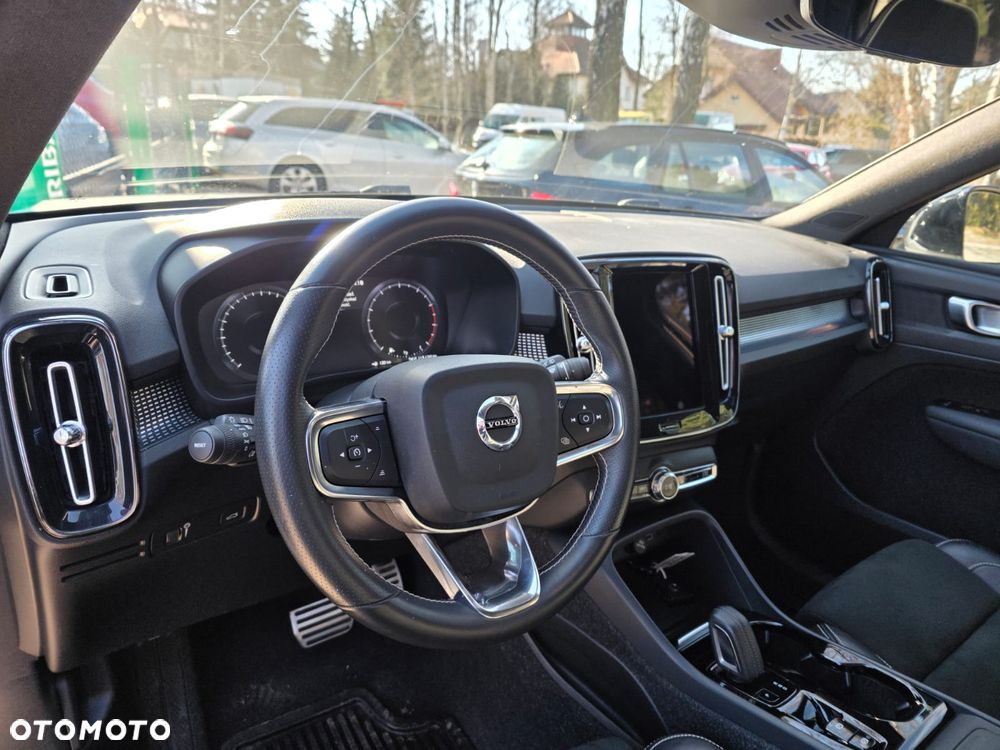 Volvo XC 40 T5 AWD Geartronic R-Design - 20