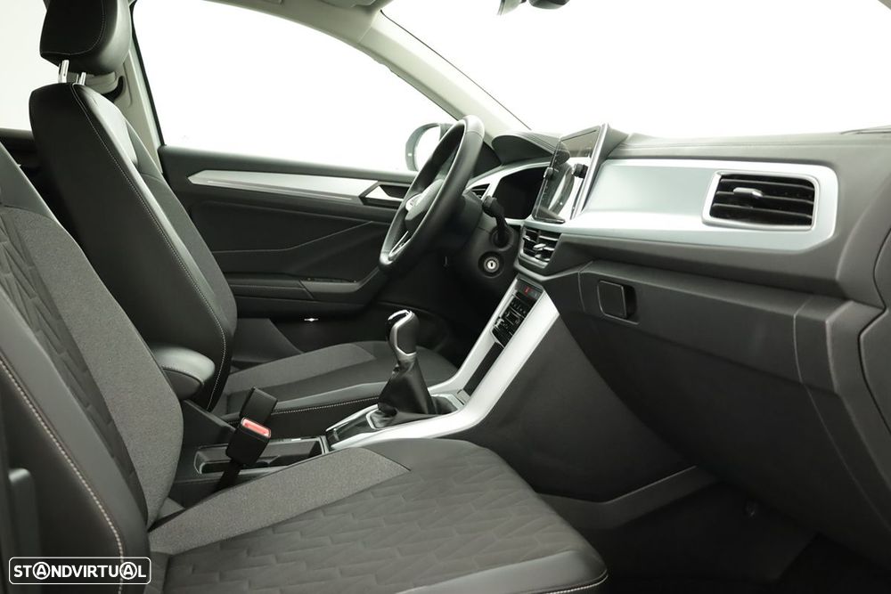 VW T-Roc 1.0 TSI - 19