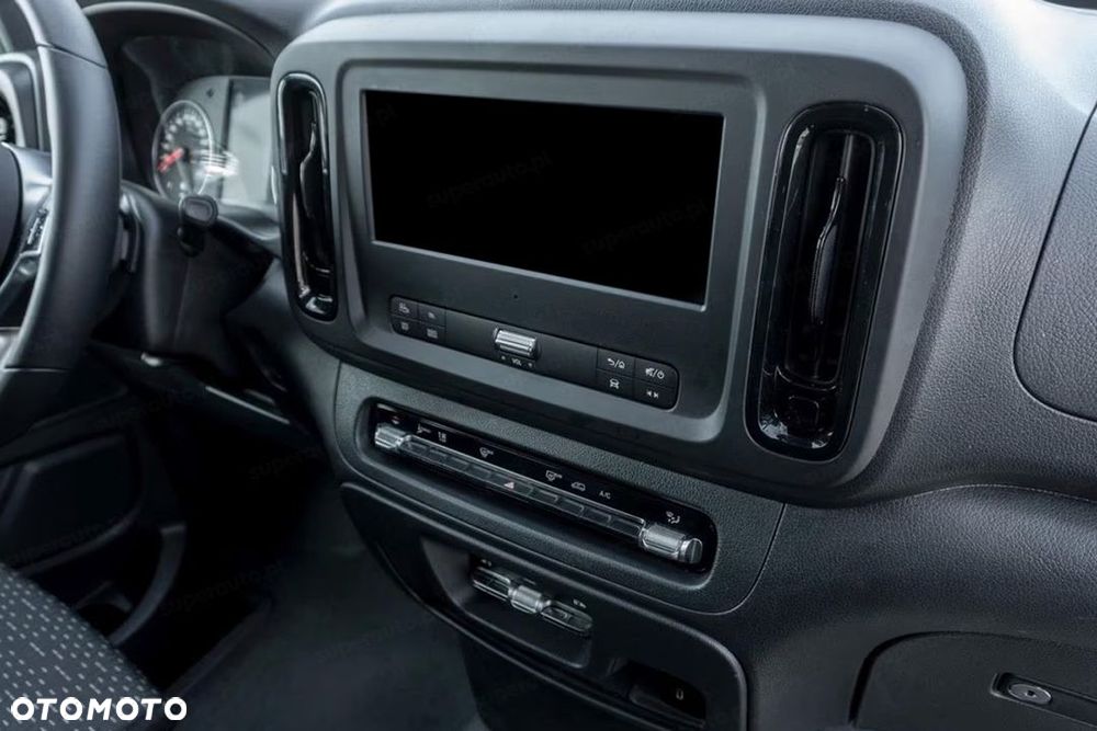 Mercedes-Benz Vito - 15